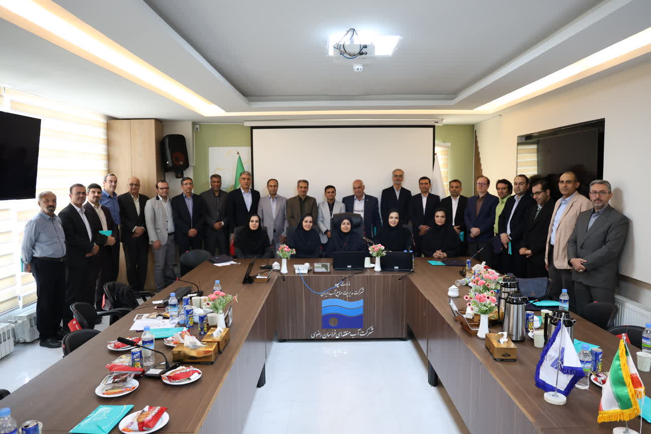 تقدیر از مسئول استقرار مدیریت مشارکتی آب در قزوین