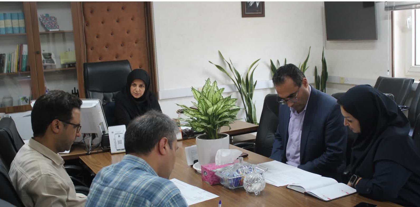 نخستین نشست کارگروه میدانی ثبت احوال قزوین