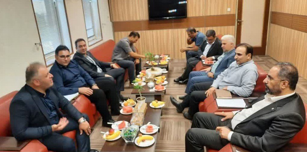 نشست سه‌جانبه برای میزبانی وزنه‌برداری در قزوین