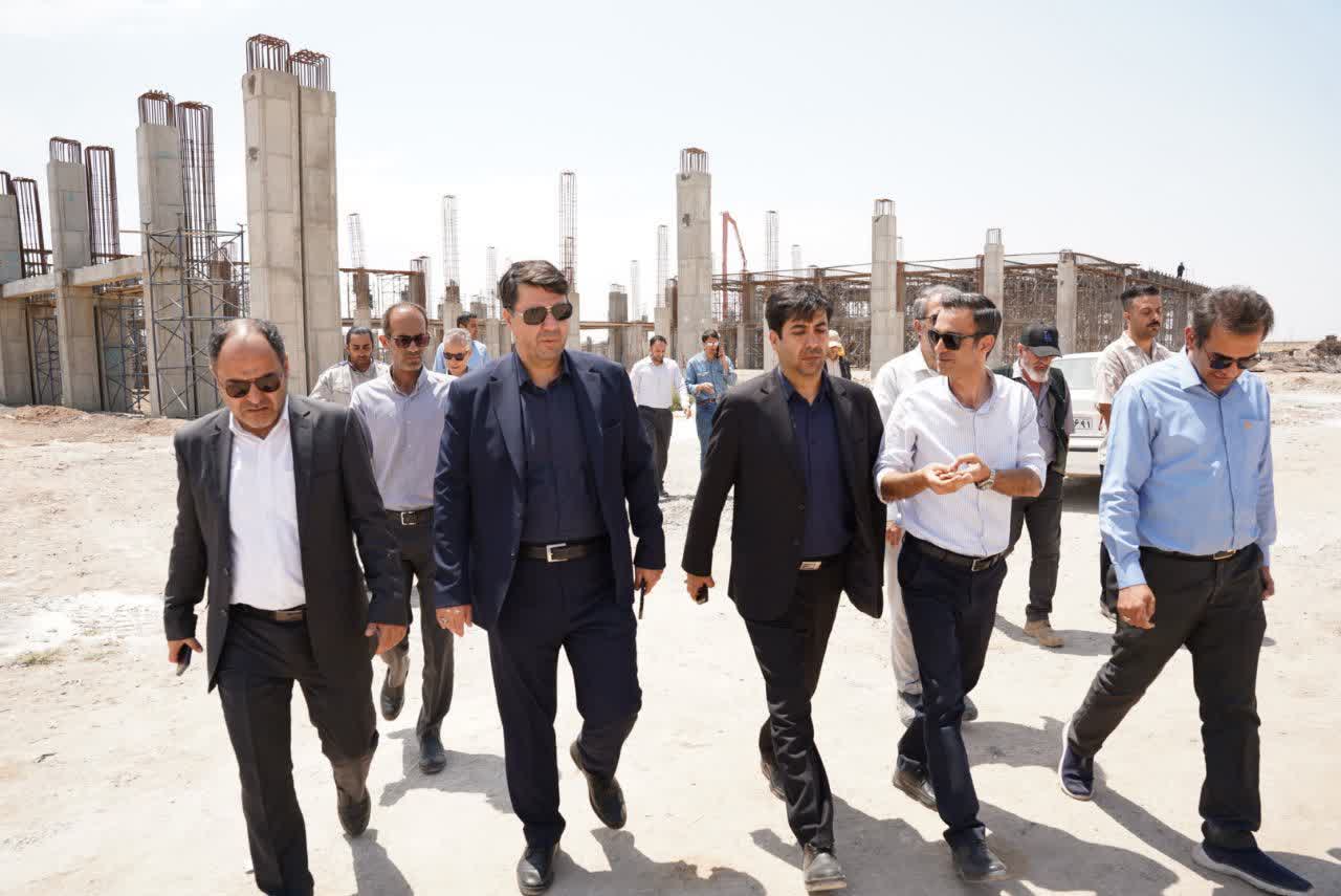 بازدید معاون استاندار قزوین از ۳ پروژه مهم عمرانی شهر قزوین