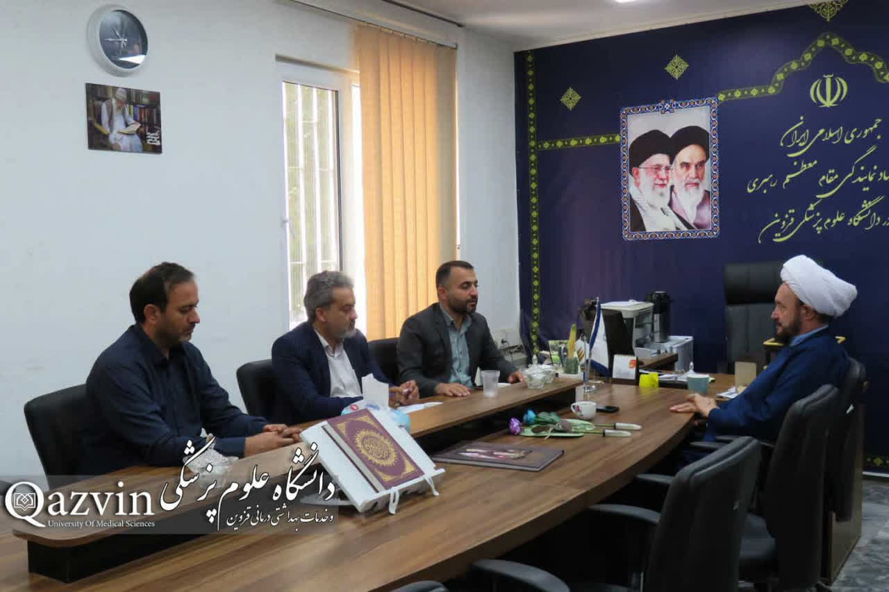 تأکید بر رویکرد فرهنگی در حل مسائل دانشجویان قزوین