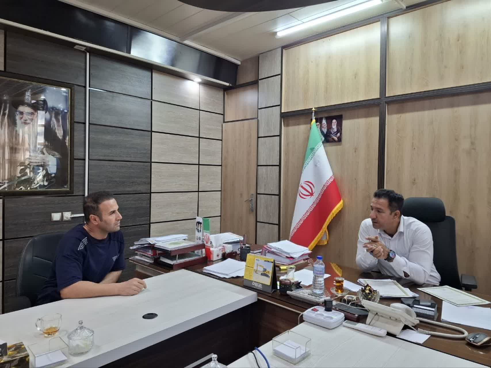 ملاقات عمومی  سرپرست شهرداری آبیک با شهروندان برگزار شد
