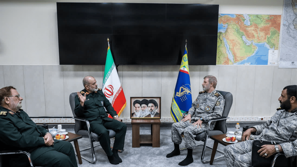 رمزگشایی از نشست امروز فرماندهان ارتش و سپاه