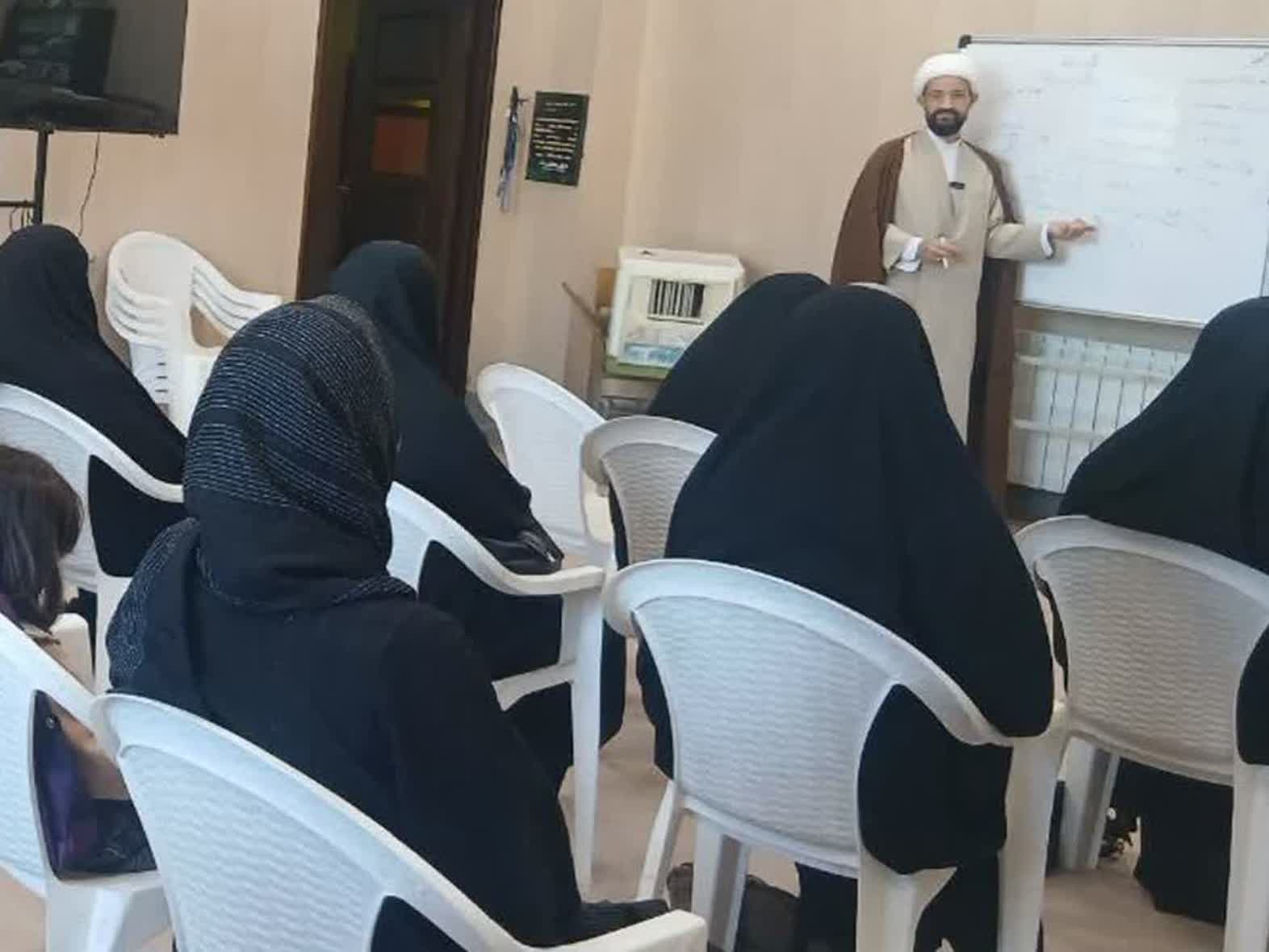 تربیت فرزند در طرح «خانواده مطلوب»