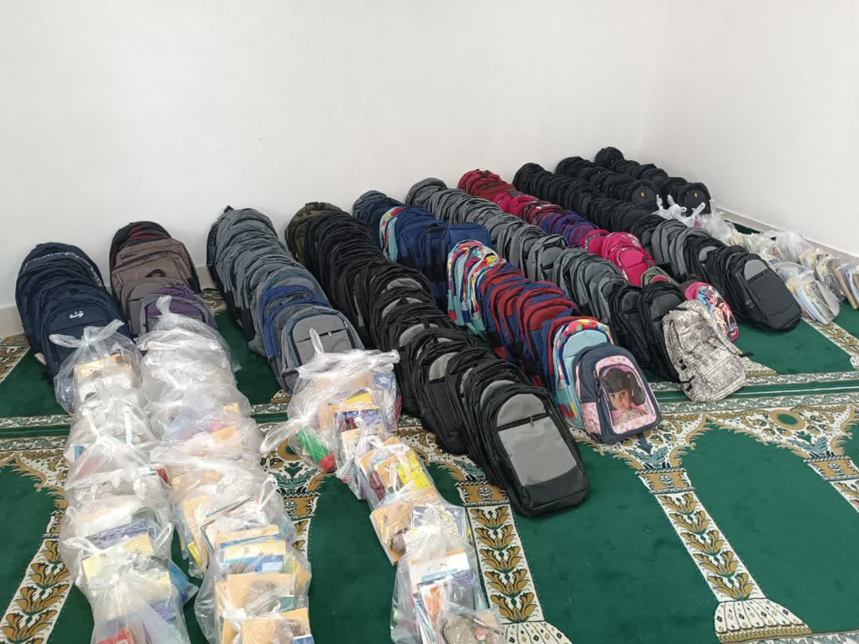 توزیع ۳۰۰ بسته تحصیلی در قزوین