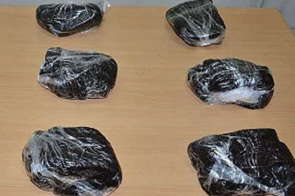 کشف ۹ کیلو و ۲۰۰ گرم تریاک در قزوین