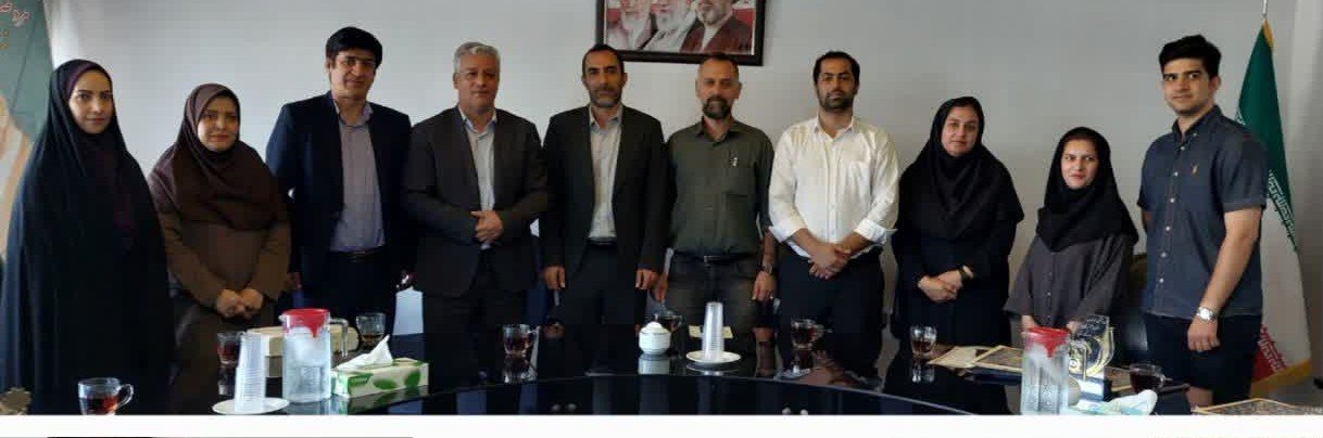 تقدیر از گروه کار نخبه شیشه قزوین