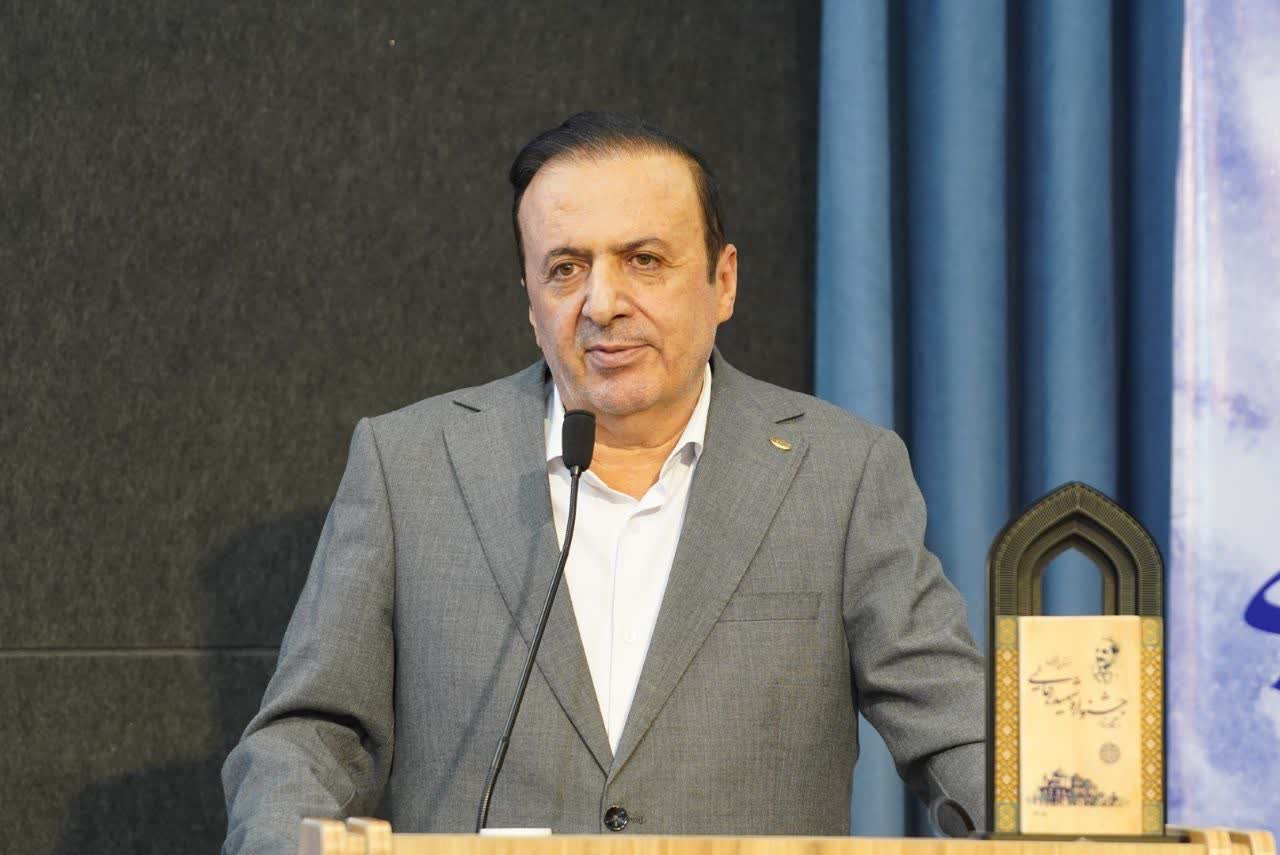 بازار قزوین در جنگ دچار اختلال نشد