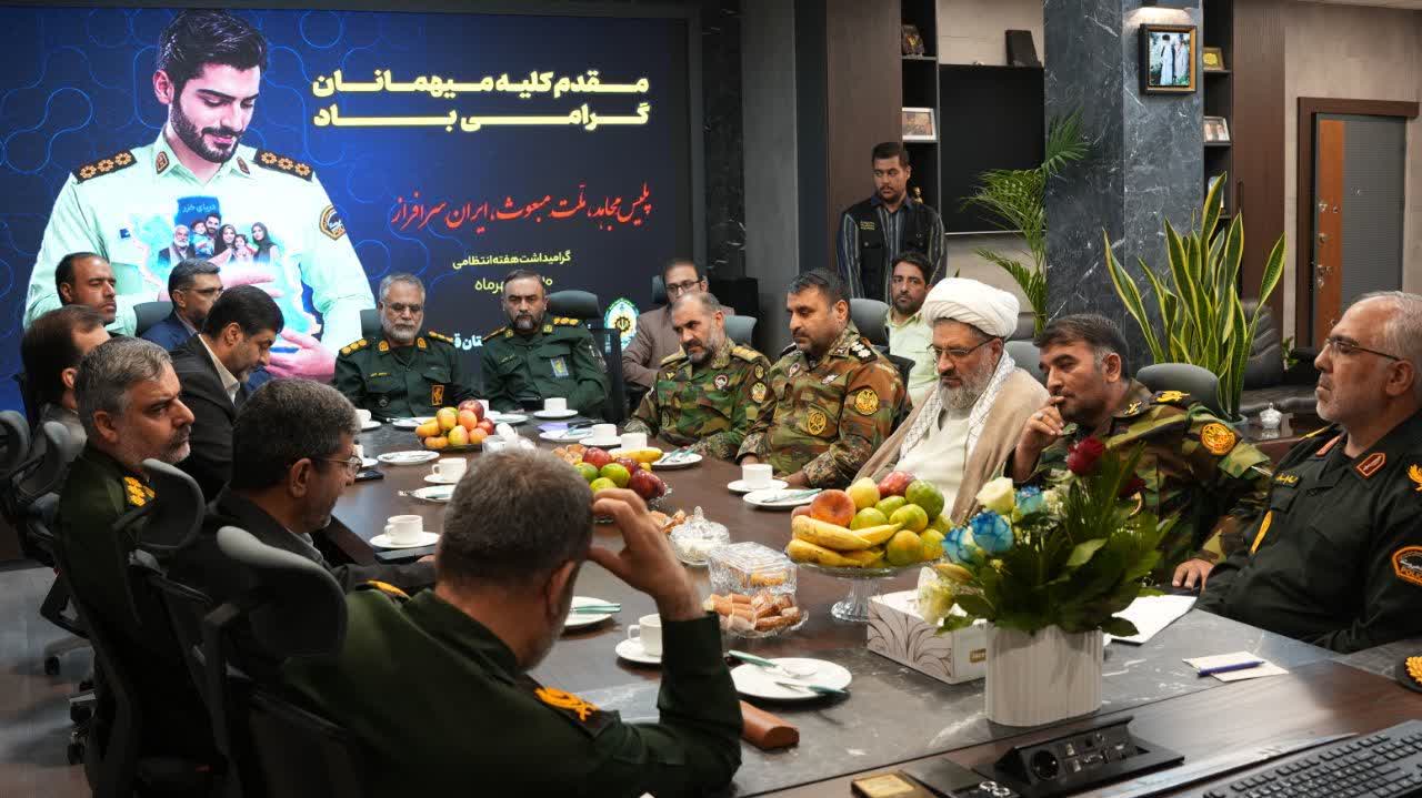 سردار رفیعی‌آتانی در دیدار فرمانده انتظامی استان: خانواده‌های نیروهای فراجا دوشادوش مجاهدان امنیت ایستاده‌اند