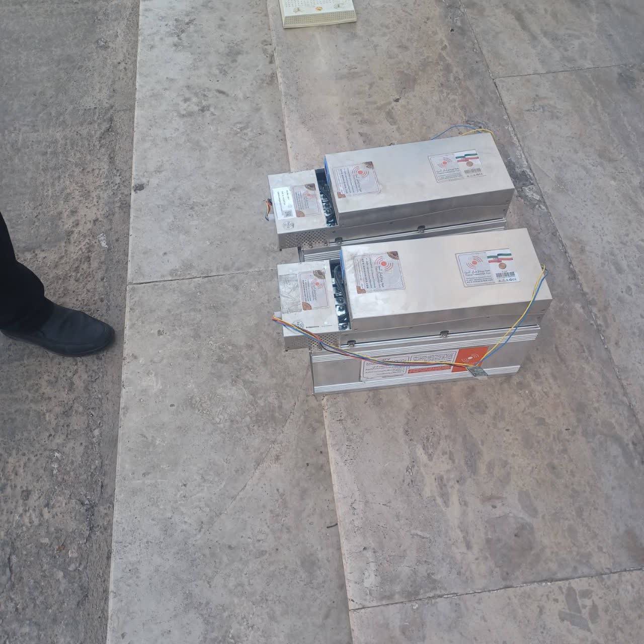 کشف ۱۰ ماینر غیرمجاز در قزوین
