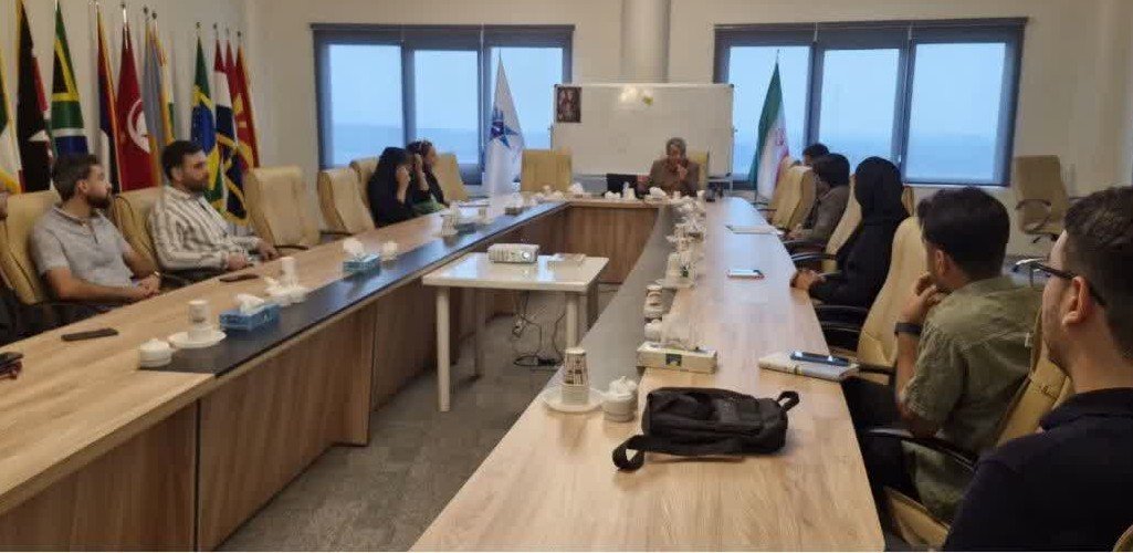 دوره «چگونه دانش‌بنیان شویم» در قزوین