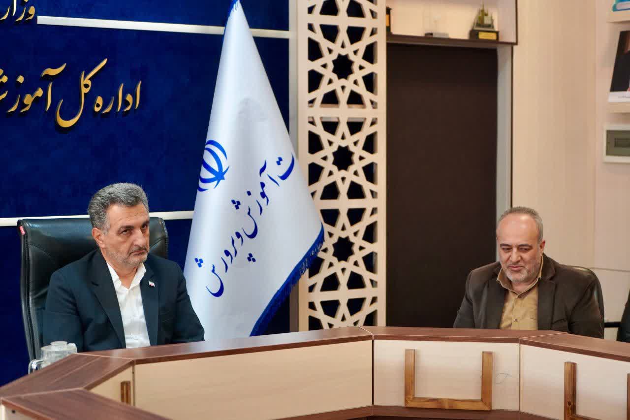 دیدار مدیرکل ارشاد و آموزش و پرورش قزوین