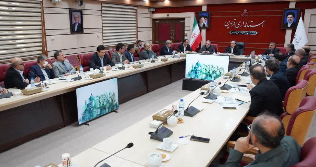 تأکید استاندار قزوین بر اولویت تأمین گاز خانگی و ذخیره‌سازی سوخت مراکز درمانی در زمستان