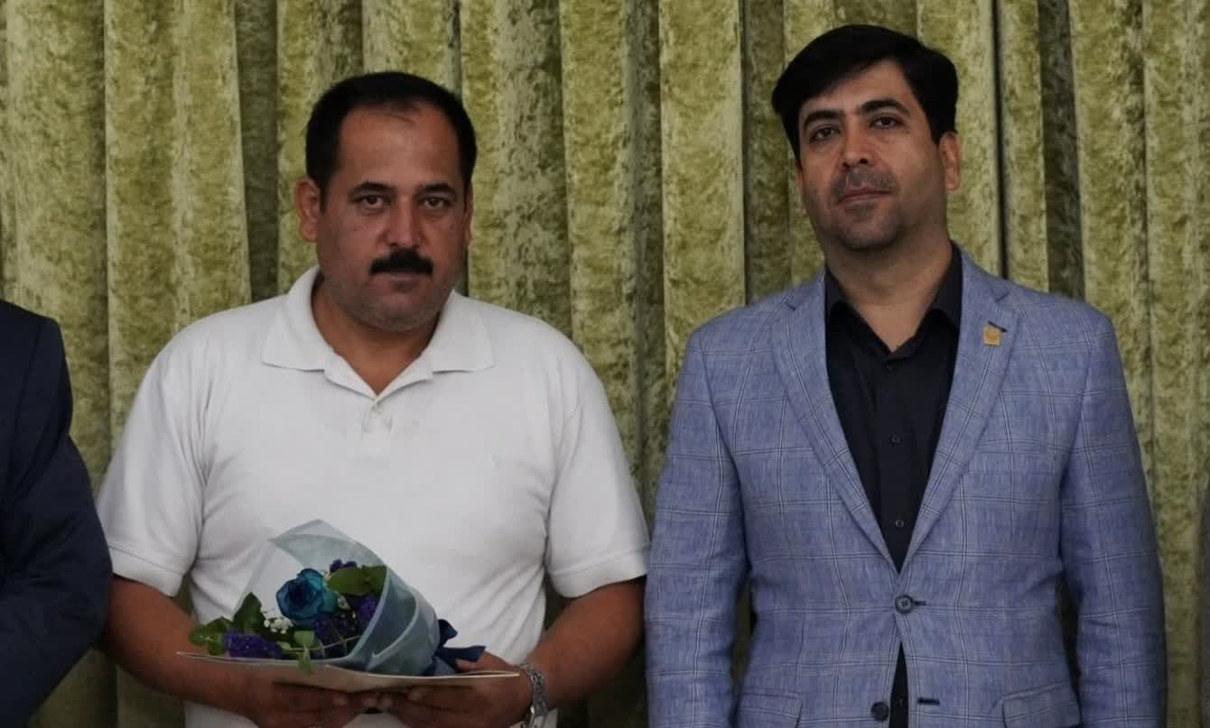 راننده اتوبوس خط ۲۳ قزوین، طلای گمشده را به صاحبش بازگرداند