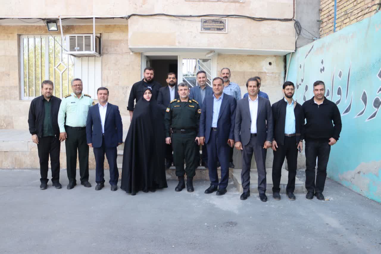 دیدار شهردار محمدیه با فرمانده انتظامی شهرستان البرز