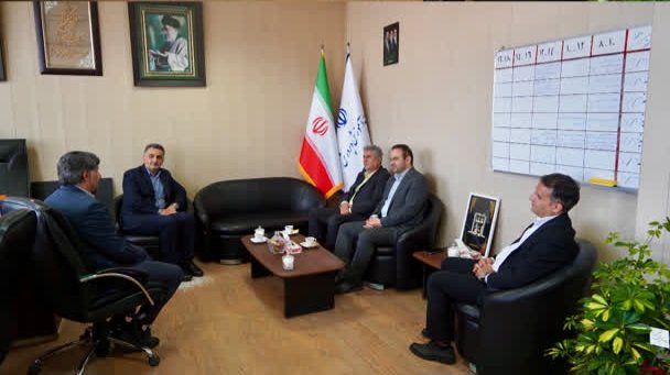 دیدار رئیس بانک ملی قزوین با مدیرکل آموزش‌وپرورش استان