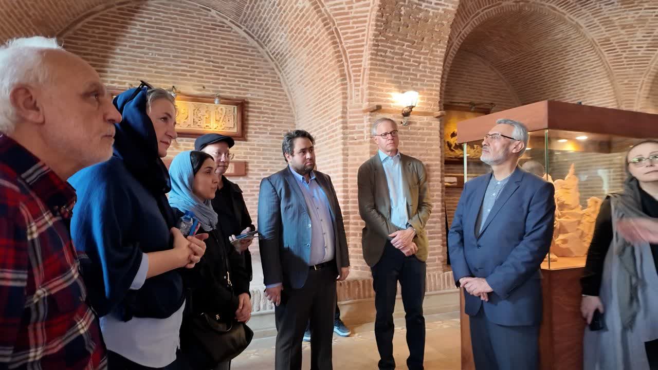 بازدید سفرای اروپایی از موزه‌های سعدالسلطنه قزوین