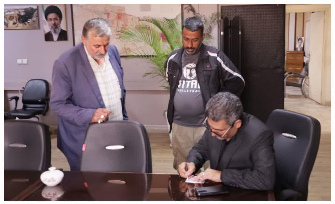 پیگیری مطالبات شهروندان در ملاقات مردمی منطقه یک قزوین