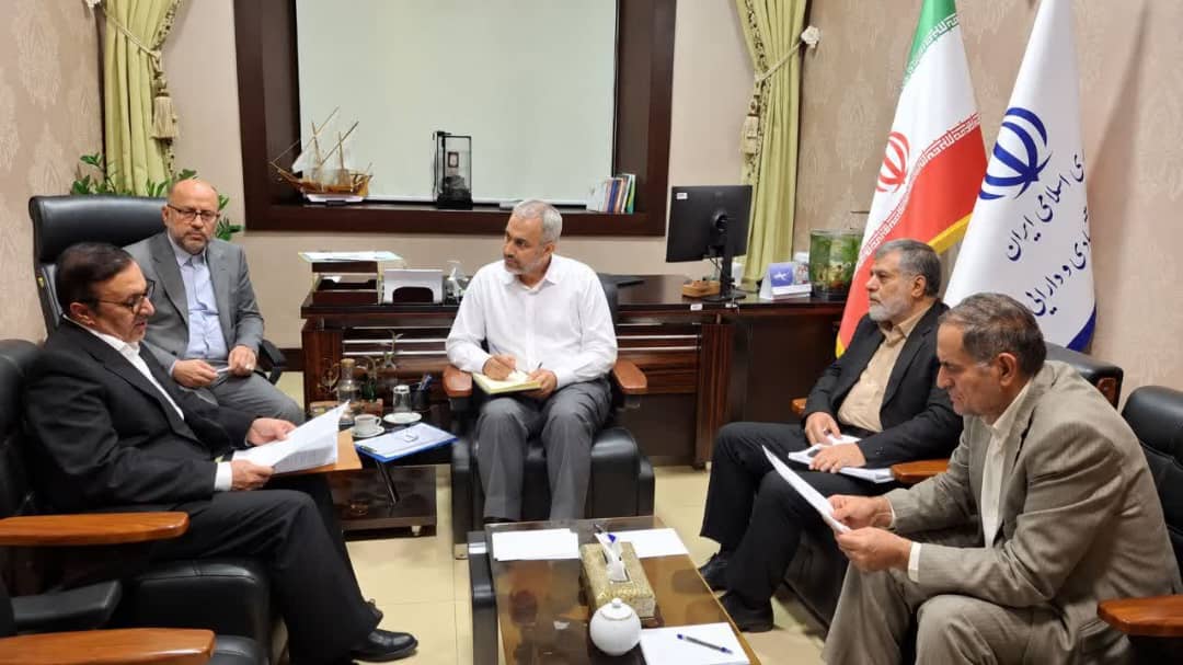 هماهنگی سردار  آبنوش با وزیر اقتصاد برای رفع موانع مالی واحدهای صنعتی و حفظ اشتغال کارگران قزوین