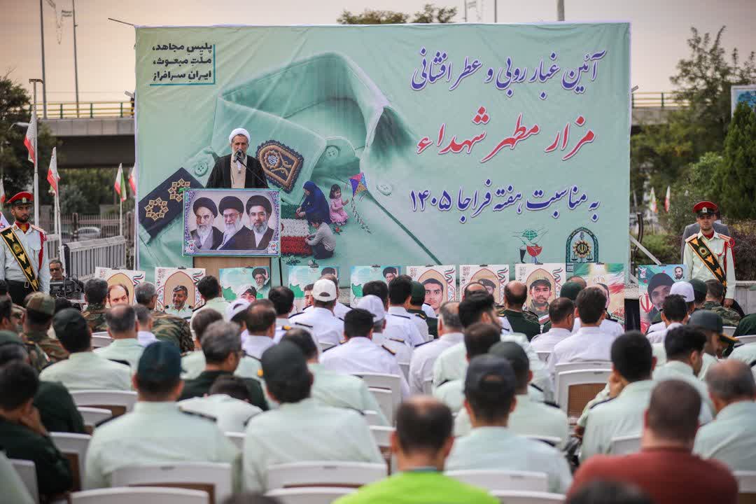 امام‌جمعه قزوین: رسیدگی به معیشت نیروهای مسلح از وظایف اصلی مسئولان است/ نیروهای مسلح، «دژ مستحکم» امنیت جامعه‌اند