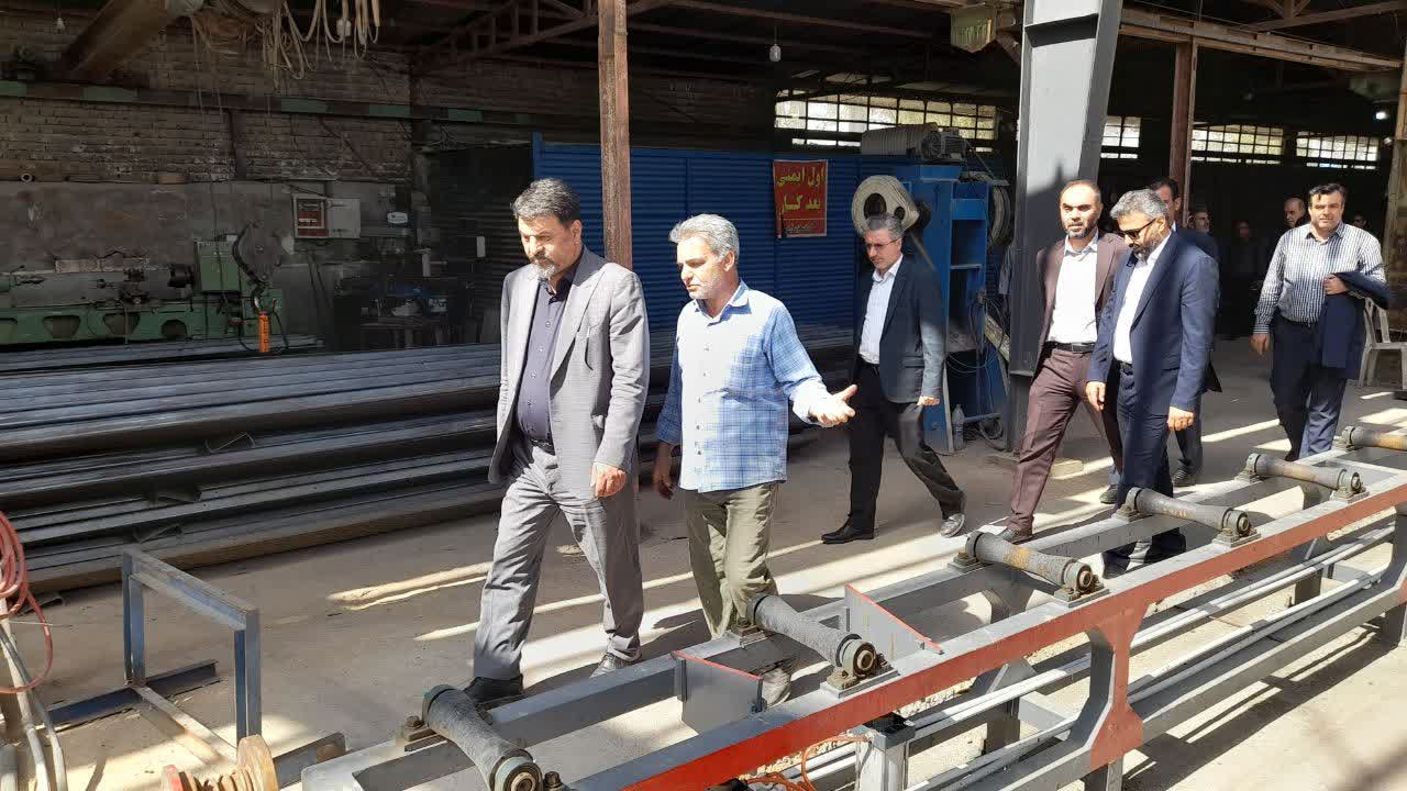 صمت قزوین پای کار تولید آوج