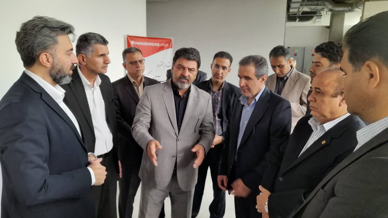 بازدید استاندار و معاون وزیر صمت از واحدهای صنعتی قزوین