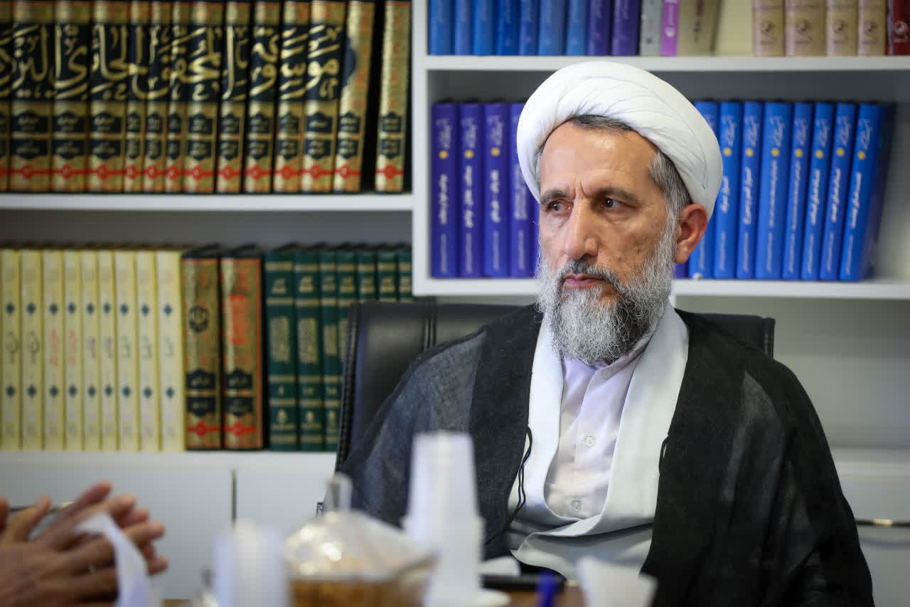 امام جمعه قزوین بر صرفه‌جویی در مصرف انرژی تأکید کرد