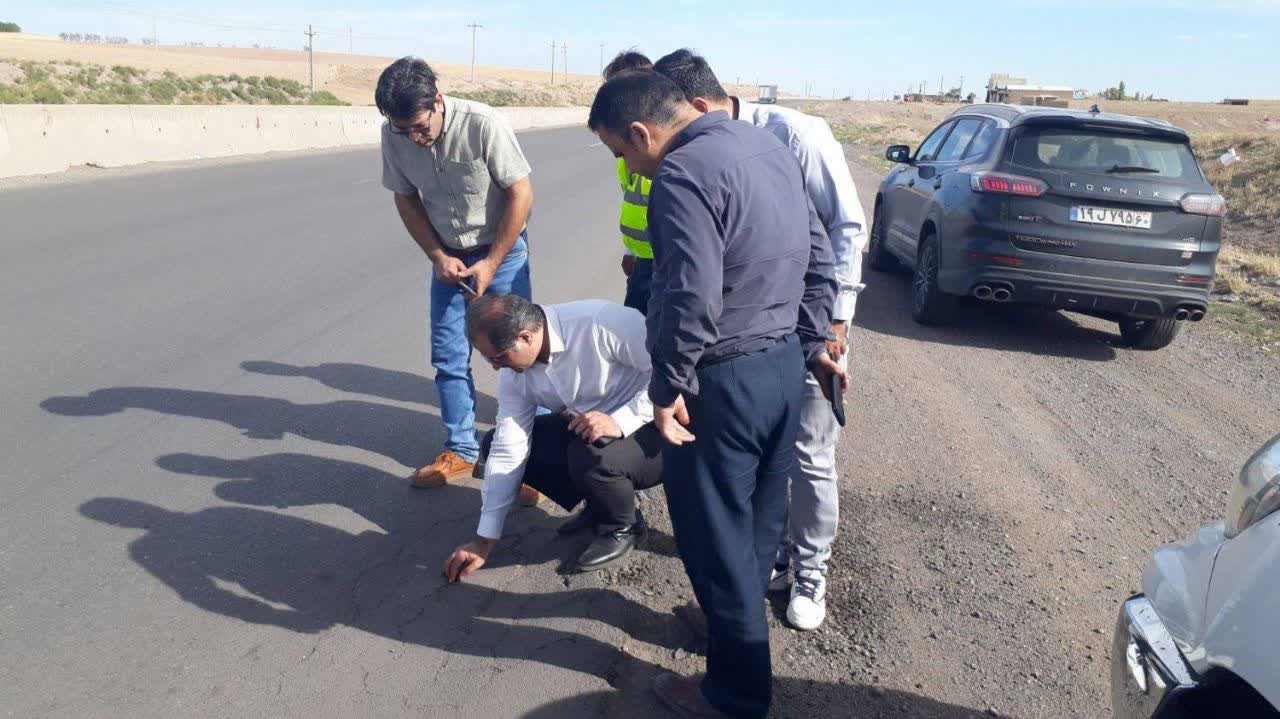 بررسی وضعیت آسفالت محور قدیم قزوین–رشت