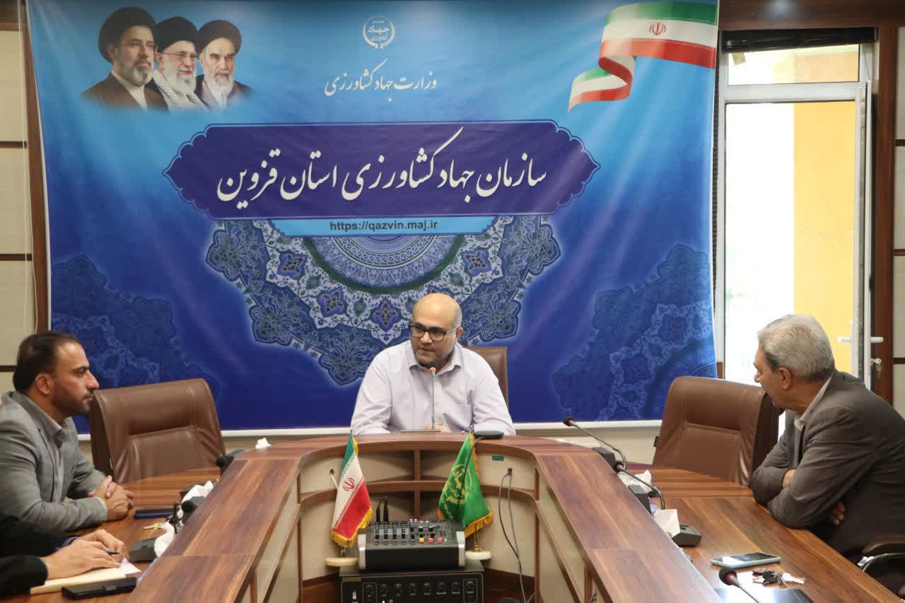 بررسی موانع تخصیص آب شاهرود برای توسعه باغات قزوین