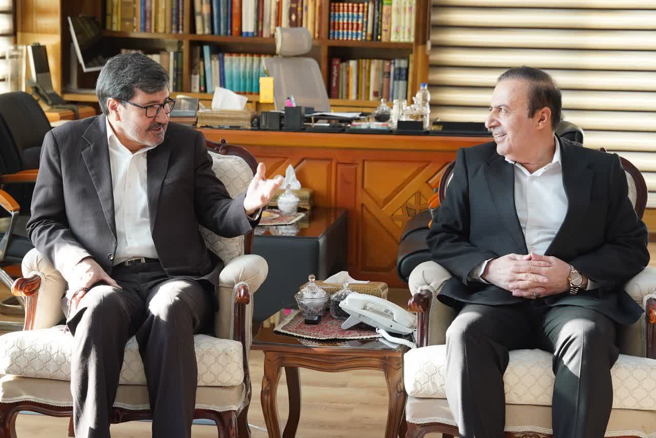 بررسی تخلفات اداری در دیدار نماینده وزیر کشور با استاندار قزوین