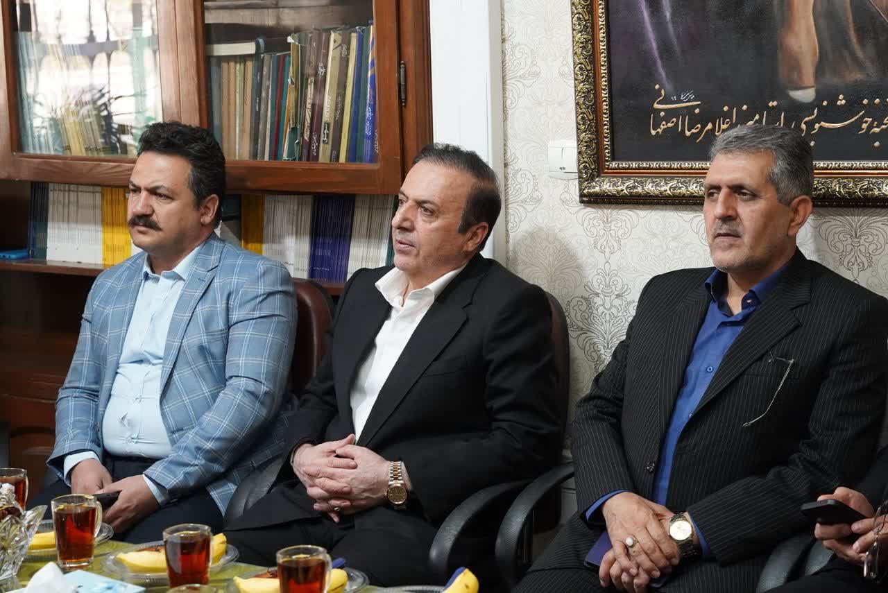تأکید استاندار قزوین بر توسعه زیرساخت‌های خوشنویسی