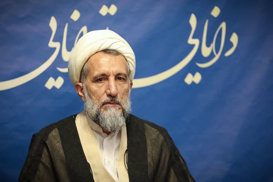 تأکید امام جمعه قزوین بر حمایت از نخبگان