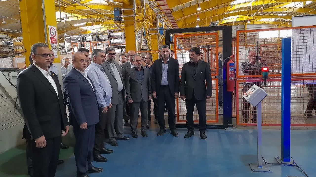 بازدید معاون وزیر صمت از خط تولید قطعات پلیمری سایپا در آبیک