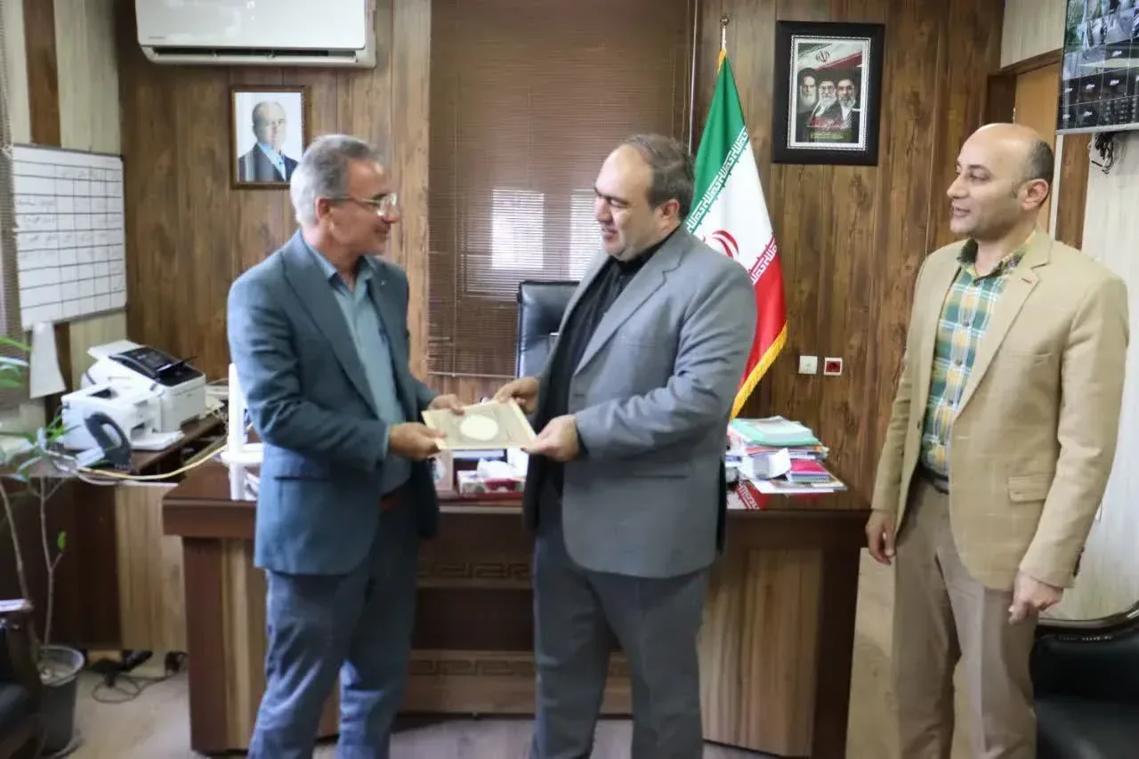 محمود علی آقایی سرپرست جدید بنیاد مسکن شهرستان آوج معرفی شد