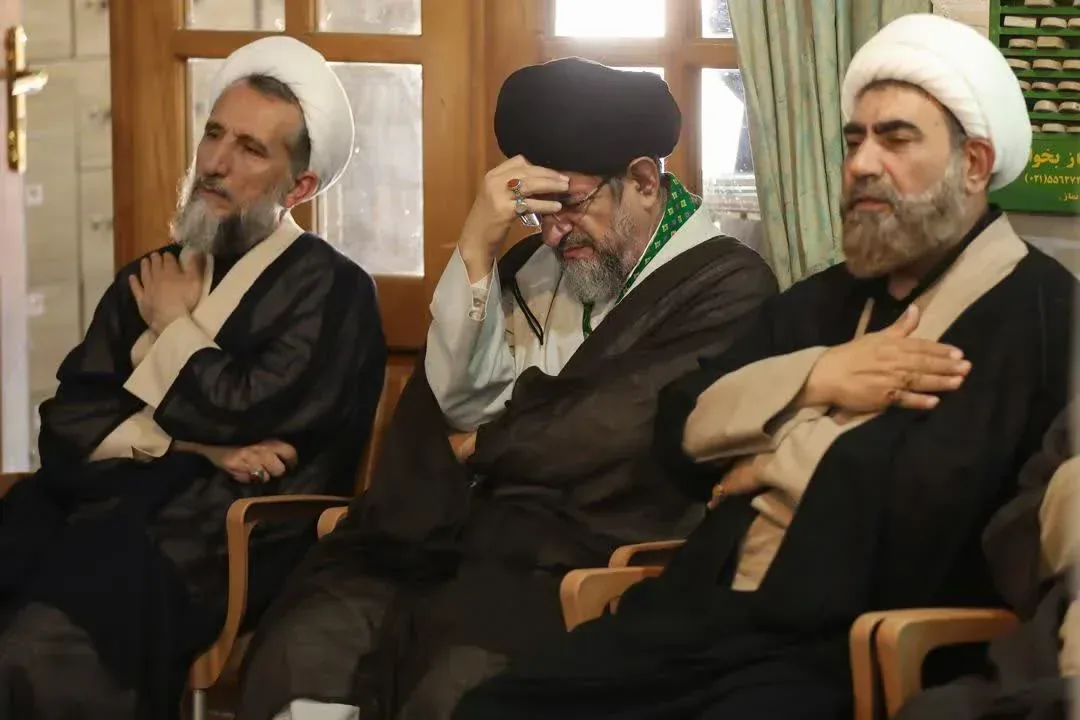 قزوین در سوگ سیدالشهدا (ع) / برگزاری مراسم آغاز محرم در مسجد شیخ‌الاسلام