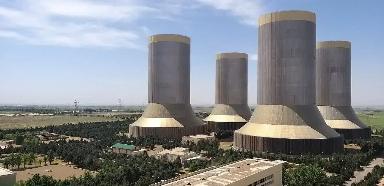 تلاش متخصصان نیروگاه شهید رجایی قزوین برای پایداری شبکه برق کشور