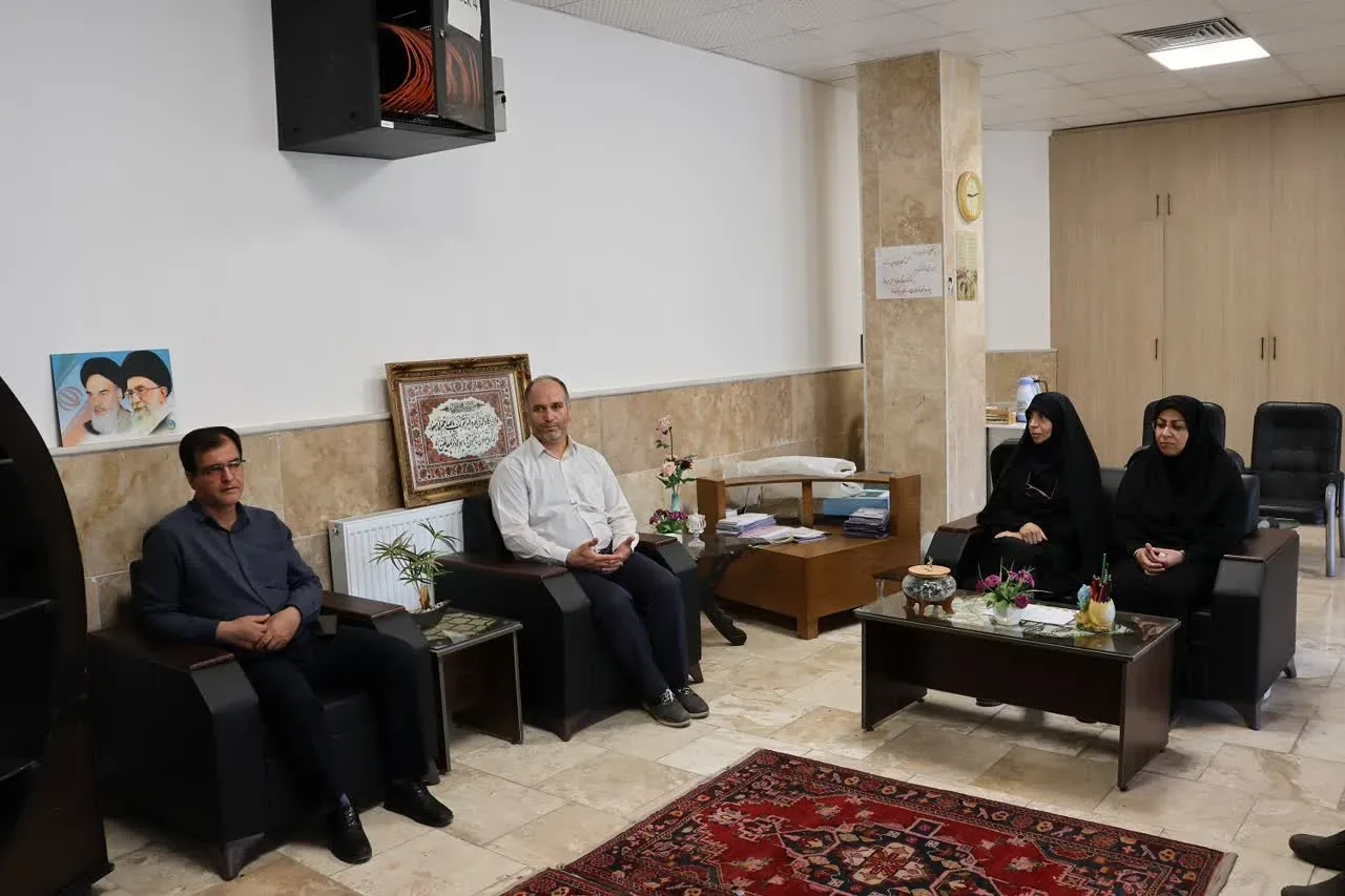 دیدار چهره‌به‌چهره مدیرکل کمیته امداد قزوین با مددجویان و امدادگران شهرستان قزوین