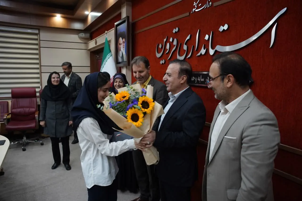تصویر گالری - گزارش تصویری تجلیل استاندار قزوین از قهرمانان فرام