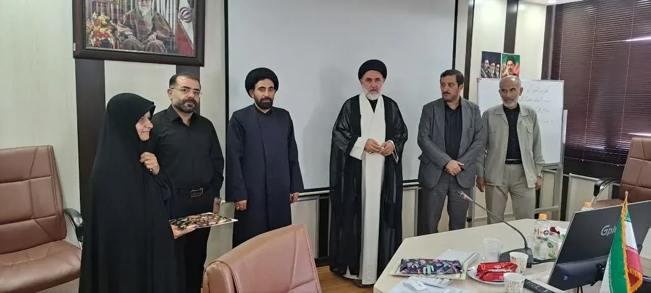 نشست عفاف و حجاب در اداره‌کل منابع طبیعی و آبخیزداری استان قزوین برگزار شد
