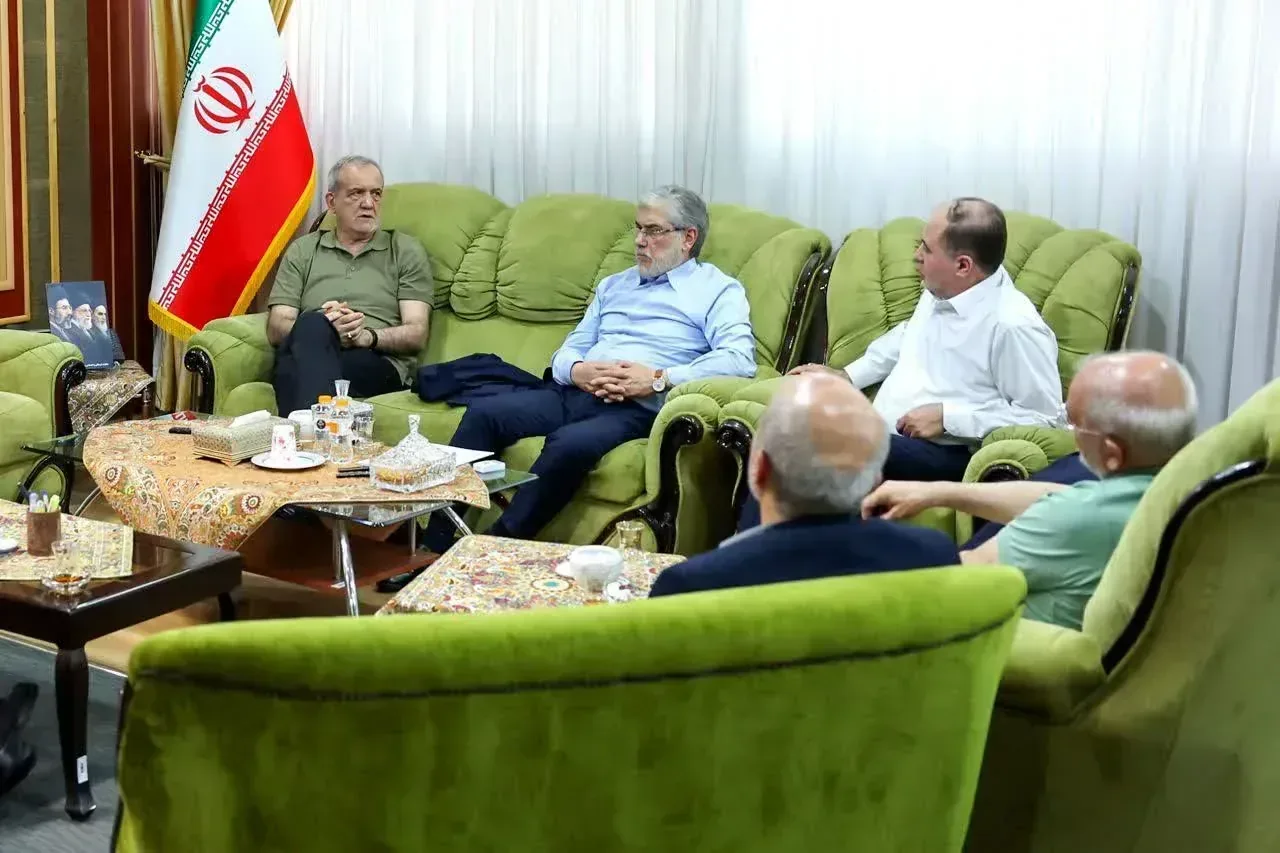 وزیر علوم: دانشگاه یکی از مهم‌ترین پایگاه‌های رئیس‌جمهور است / چابکی ساختارها عامل موفقیت کشور در حوزه دفاعی بود