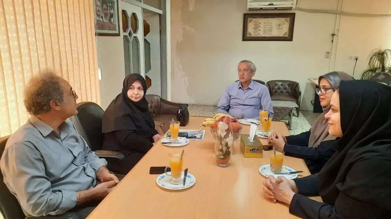 همکاری مرکز اسناد و کتابخانه ملی قزوین با نشریه مینودر برای حفظ هویت رسانه‌ای استان.