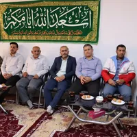 دیدار فرماندار آوج با امام جمعه به مناسبت هفته دفاع مقدس
