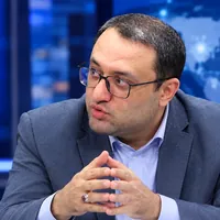 تحلیل مهدی محمدی درباره آخرین تحرکات دشمن و دیدار عراقچی و ویتکاف