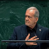 دلیل حضور رئیس‌جمهور در سازمان ملل با لباس مشکی