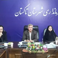 تأکید فرماندار تاکستان بر حمایت از دانش‌آموزان نیازمند