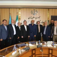 تأکید استاندار قزوین بر مطالبات کارگران و بازنشستگان